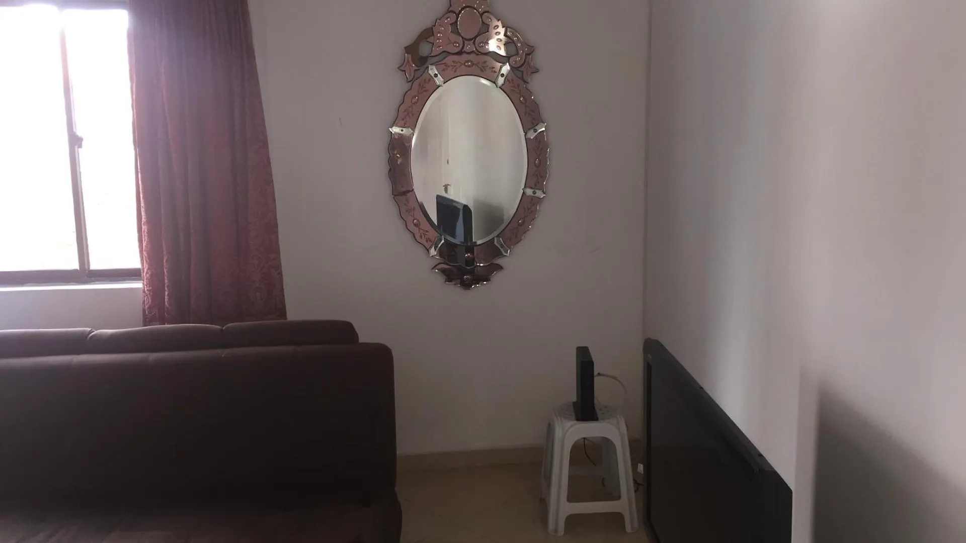 Bueno Y Amplio Apartamento En El Barrio Mas Cool Del Mundo , Laureles Medellin 0*,
