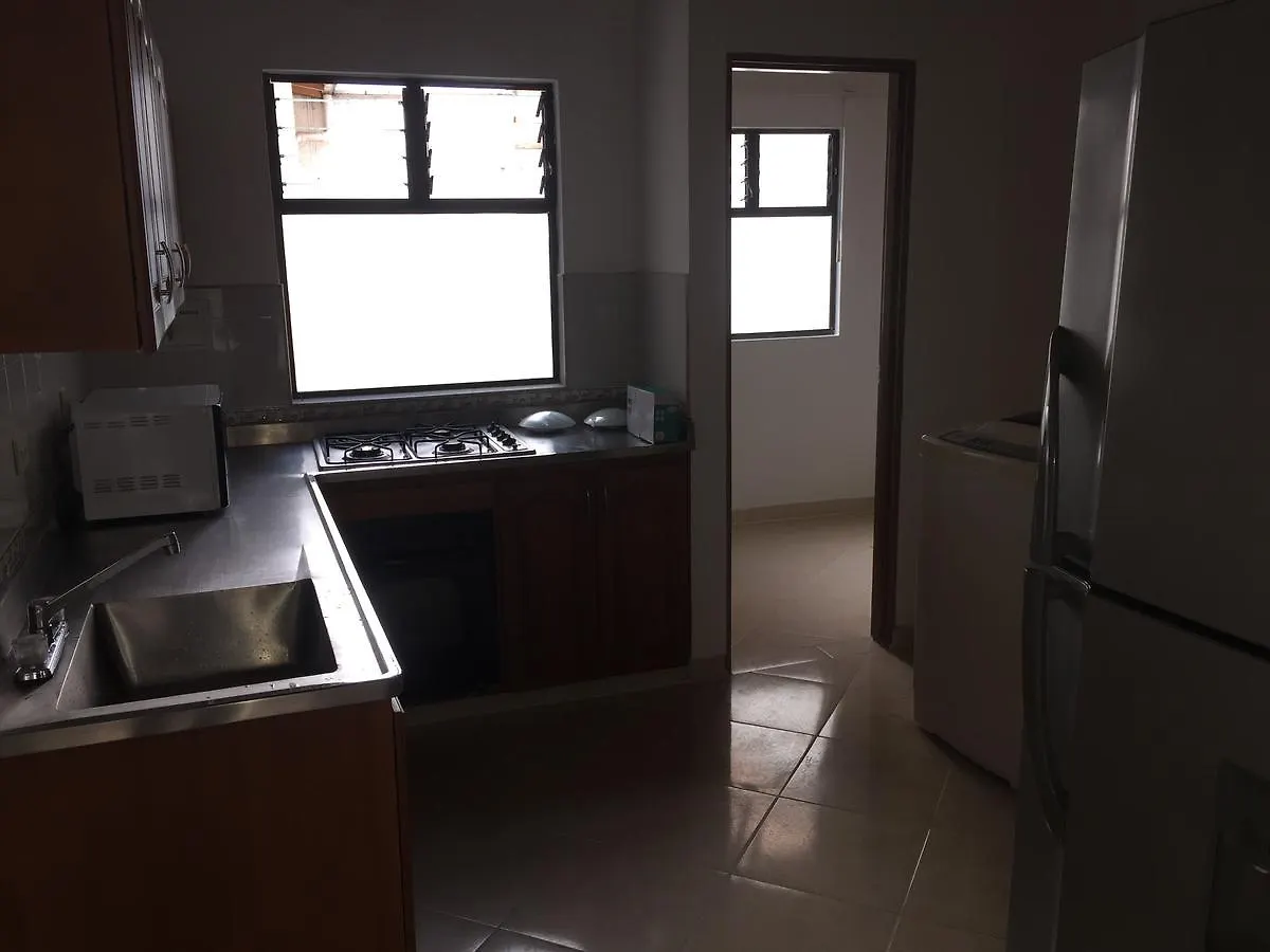Apartment Bueno Y Amplio Apartamento En El Barrio Mas Cool Del Mundo , Laureles Medellin